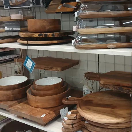 ENTERTAINING - Serveware to transform your table setting and enhance the joy of dining.