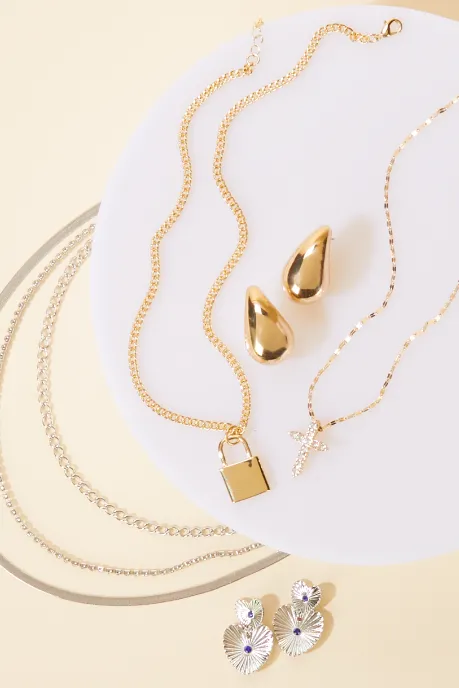 JEWELRY & BAG GIFTS FOR MOM