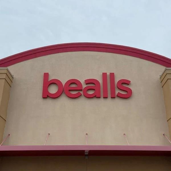 A Florida department store chain is changing to compete with bigger ones. What to know